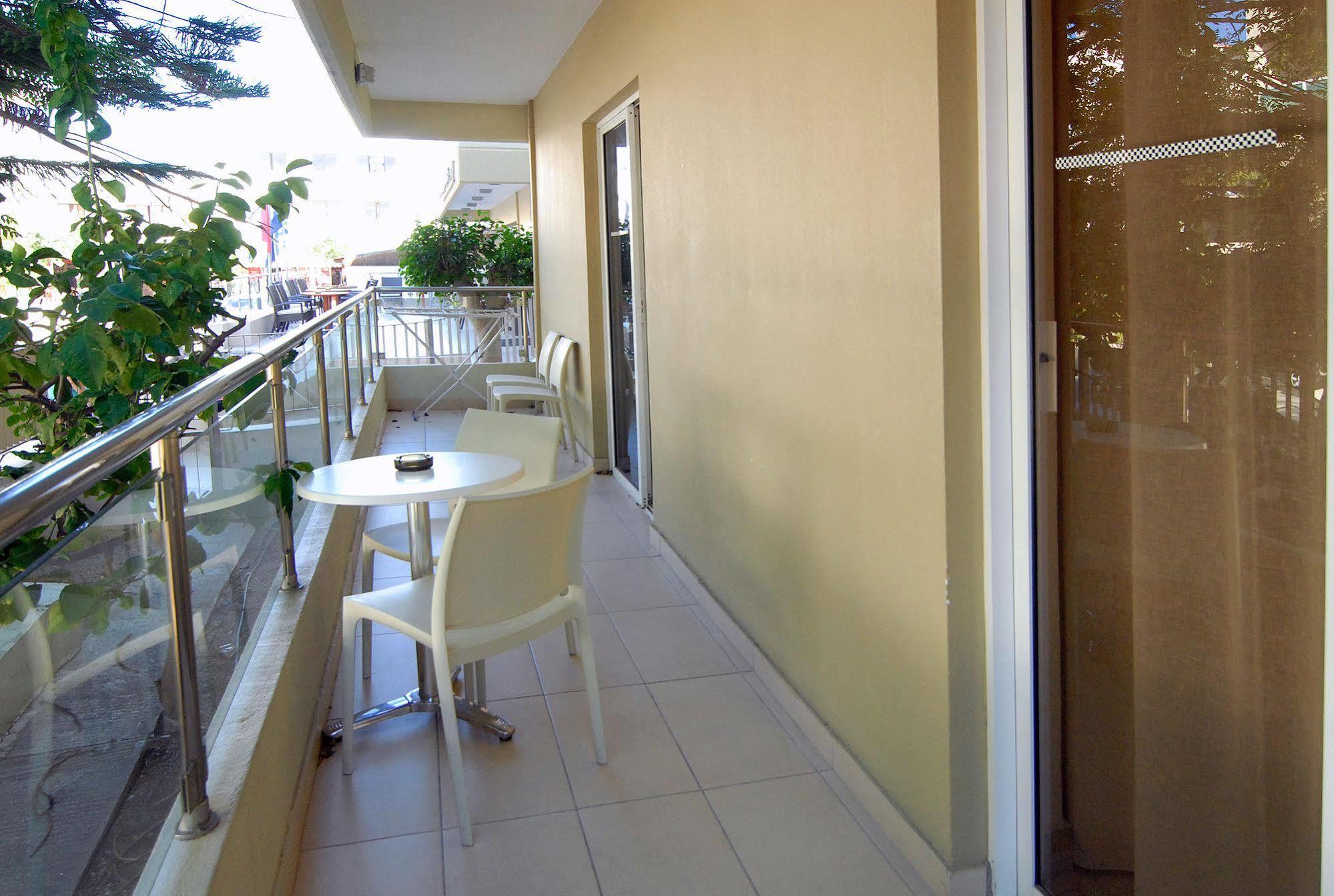 بلدة كوس Michel Apartments المظهر الخارجي الصورة