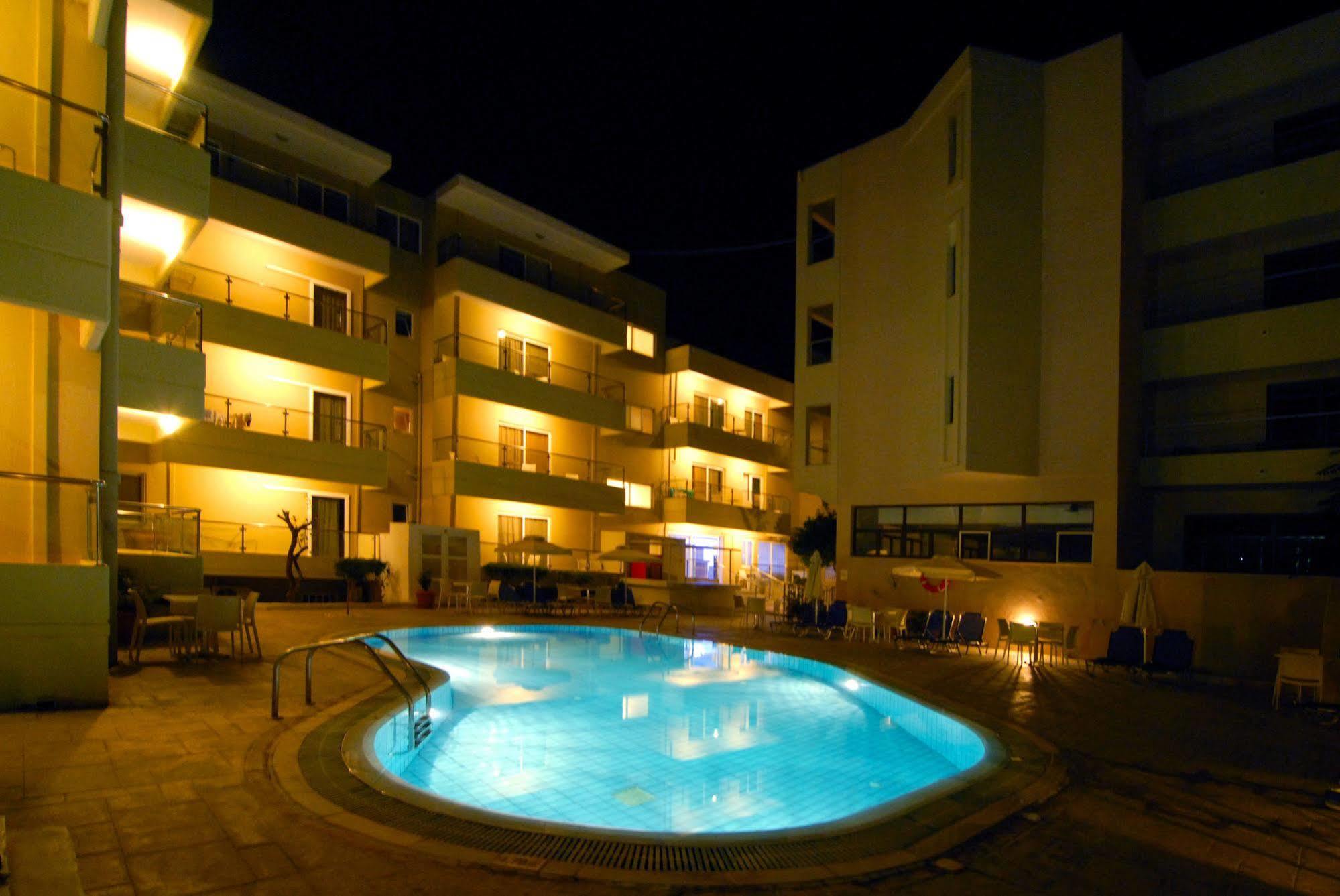 بلدة كوس Michel Apartments المظهر الخارجي الصورة